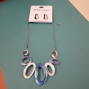 Ashley Cooper, NWT, Blue Silvertone Statement necklace & earrings